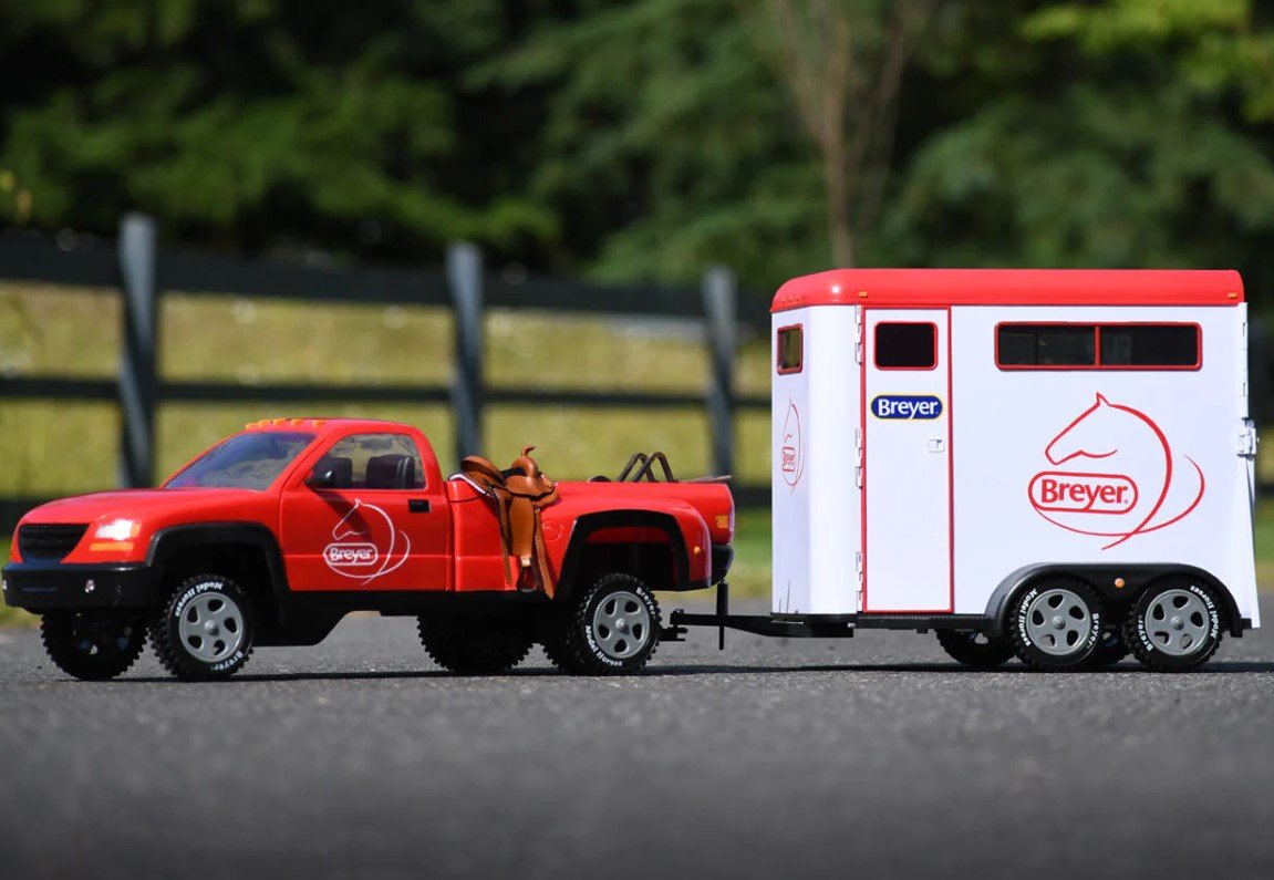Breyer Traditional Series "Dually" Farm Truck