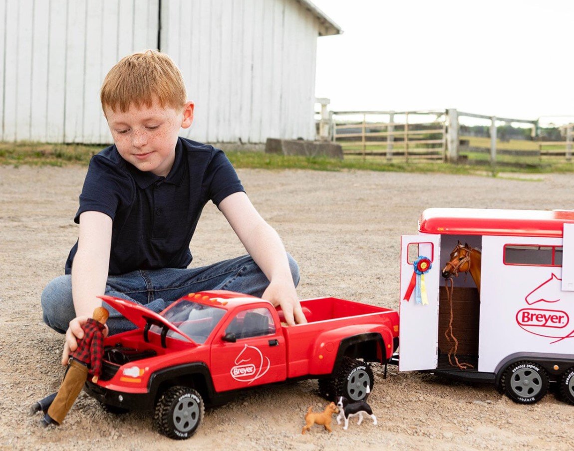Breyer Traditional Series "Dually" Farm Truck