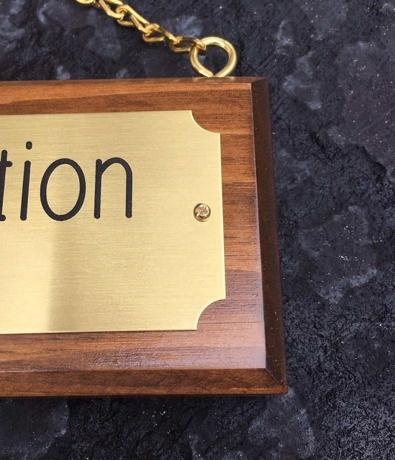 Notched Stall Plaque on Wooden Block