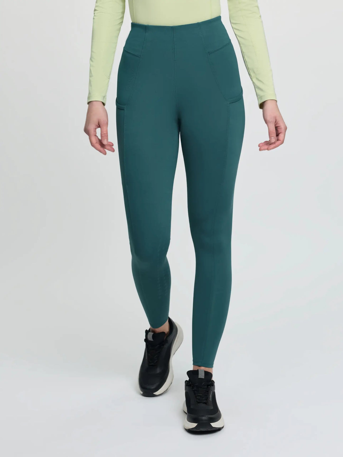 Naomi Pull on Full Seat Breech