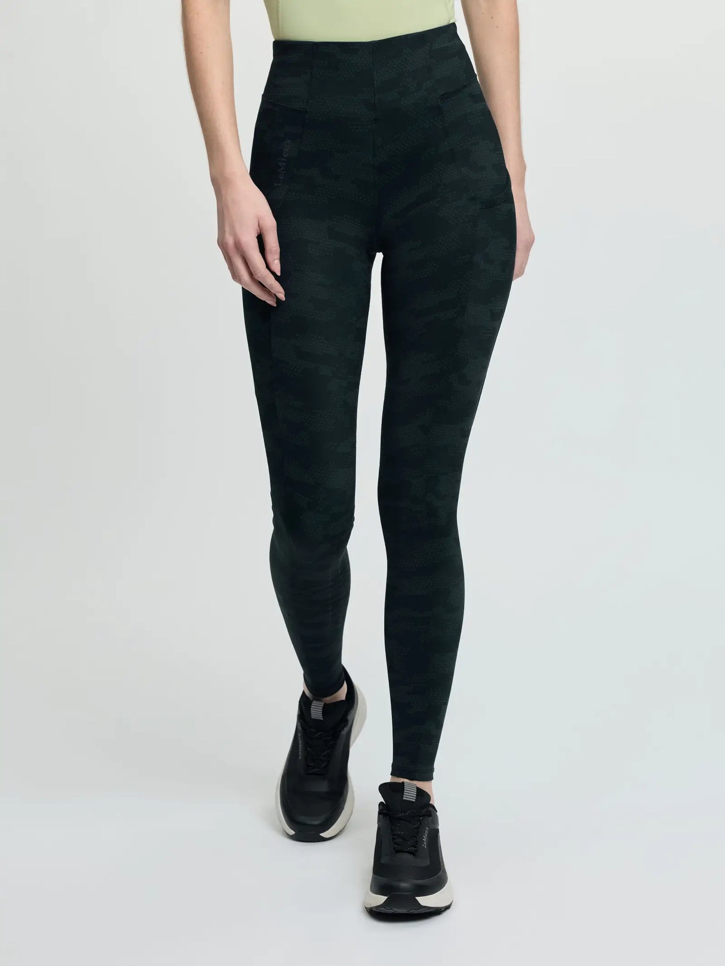Naomi Pull on Full Seat Breech
